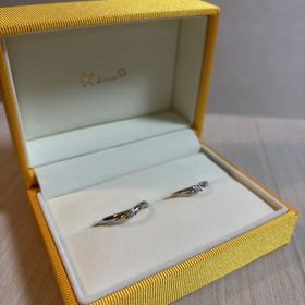 【ケイウノ ブライダル(K.UNO BRIDAL)の口コミ】 指輪はお互い指に合う違うものを選択しましたが、ペアダイヤを入れること…