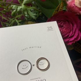 【アイプリモ(I-PRIMO)の口コミ】 シンプルなデザインですが、ダイヤが華やかな印象を与えてくれます。アイ…