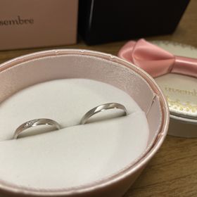 【insembre(インセンブレ)】の口コミ シンプルなツヤ消しの指輪でいつも着用するのに丁度よいデザインでずっとつ...