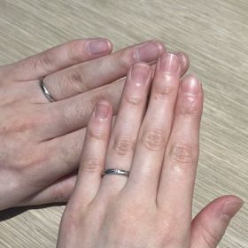 【PILOT BRIDAL(パイロットブライダル)の口コミ】 シンプルな中でも、男女とも同じラインが入っていることでお揃い感・オシ…