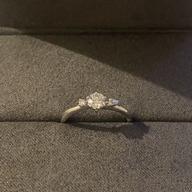 【TOWA(永遠)の口コミ】 デザインも勿論、込められた意味はすごく大事と感じました。
着け心地もい…