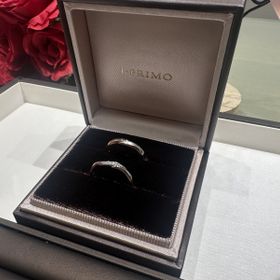 【アイプリモ(I-PRIMO)の口コミ】 ウェーブラインのコンビネーションでマット加工に惹かれました。
裏側にあ…