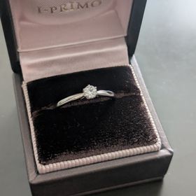 【アイプリモ(I-PRIMO)の口コミ】 ヘリアの指輪は、生涯あなただけを見つめていきたい、咲き誇る大輪の花の…