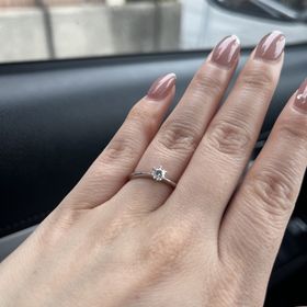 【アイプリモ(I-PRIMO)の口コミ】 輝きが素晴らしいです。決めるのに迷っている時にお店の方が親切に相談に…