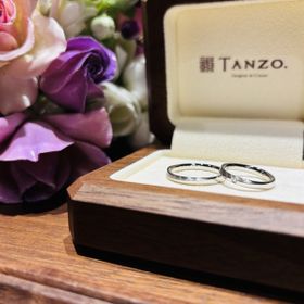 【TANZO.(鍛造指輪)の口コミ】 自分たちの好みのデザインの鍛造指輪を作り上げました。
いくつかブランド…