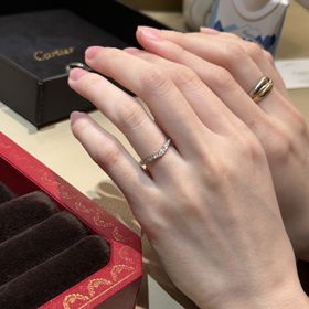 【カルティエ(Cartier)の口コミ】 ハーフエタニティで柔らかなデザインのものを探しており試着しました。レ…