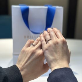 【BRILLIANCE+(ブリリアンスプラス)の口コミ】 他には無い形の指輪です。
着け心地が、本当によく指にフィットします。
…