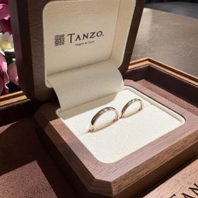 【TANZO.(鍛造指輪)の口コミ】 入籍指輪というサービスで、同じサイズのシルバーリングを用いて普段の生…