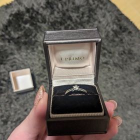 【アイプリモ(I-PRIMO)の口コミ】 彼がプロポーズの際に渡してくれました。
お付き合いを始めたのが4月とい…