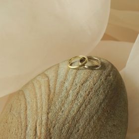 【atelier ST, CAT(アトリエ エスティーキャット)の口コミ】 たくさんの種類の指輪を試着させていただき、デザインや色味、質感など、…