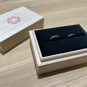 【出雲結(いずもゆい)の口コミ】 夫婦でお揃いの形を希望していました。HP上では、男性のリングのほうには…