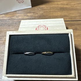 【出雲結(いずもゆい)の口コミ】 男性用はシンプルでありながらも真ん中表面の窪みがあり、さりげないおし…