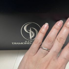 【銀座ダイヤモンドシライシの口コミ】 長い時間毎日付け続ける物なので
家事、仕事に邪魔にならなく華美になり過…