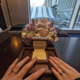 【TANZO.(鍛造指輪)の口コミ】 マットと光沢部が混ざりあっているデザインが非常に印象的でした。指輪の…