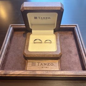 【TANZO.(鍛造指輪)の口コミ】 ふたり全く同じデザイン、着けていてお揃いと分かることが希望でした。今…
