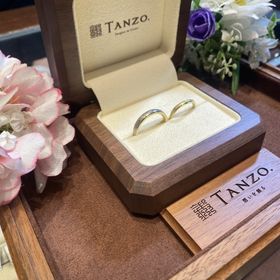 【TANZO.(鍛造指輪)の口コミ】 他の人と被ることが嫌でオリジナルのデザインを作りたく、プランナーさん…