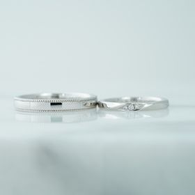 【THREE TREES(スリーツリーズ)の口コミ】 デザイン、素材、リングの太さなど自分達で一から決めることができます。…