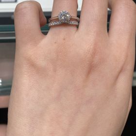 【ラザール ダイヤモンド(LAZARE DIAMOND)の口コミ】 指輪の輝くがどこのブランドよりもこちらのラザールダイヤモンドさんが突…