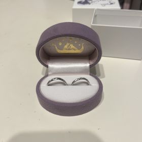 【Disney PRINCESS Rapunzel(ディズニープリンセスラプンツェル)の口コミ】 ディズニーラプンツェルのプラチナのマット加工で、非常に指に違和感が無…