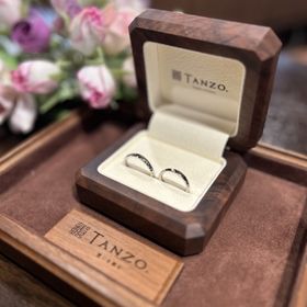 【TANZO.(鍛造指輪)の口コミ】 2人で対になるデザインにしました。シンプルなデザインを探していて、担当…