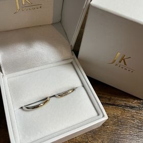 【JKPLANET(JKプラネット)の口コミ】 シンプルで派手すぎず何十年着けていても飽きがこないようなデザインが好…