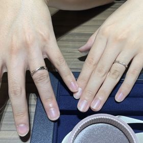 【BIJOUPIKO(ビジュピコ)の口コミ】 旦那が太めの指輪に一目惚れしましたが、セットの指輪はかなり派手で好み…