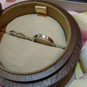 【COLANY(コラニー)の口コミ】 デザインはシンプルなものからゴージャスなものまで幅広く、価格も比較的…