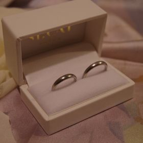 【atelier ST, CAT(アトリエ エスティーキャット)の口コミ】 指輪を購入する上で、一番大事にしたのは毎日つけられること、また温泉な…