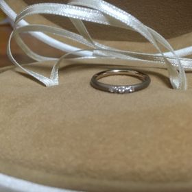 【AbHeri(アベリ)の口コミ】 たくさんネットなどでさがしていましたがなかなかしっくりくる指輪がなく…