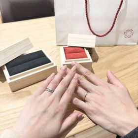 【出雲結(いずもゆい)の口コミ】 重ね付けもしやすいとてもシンプルなデザインですが、一つ一つの作りが非…