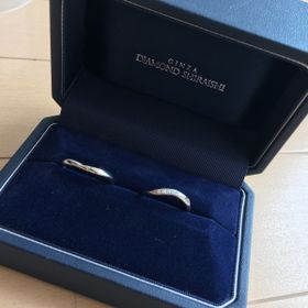 【銀座ダイヤモンドシライシの口コミ】 普段アクセサリーをつけないので試着したときに重さが気になっていたので…