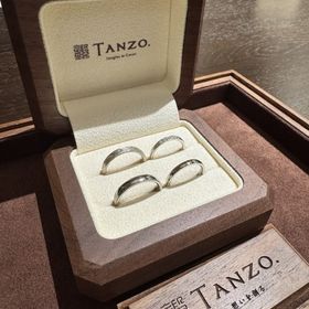 【TANZO.(鍛造指輪)の口コミ】 指輪のデザインや太さなど、たくさんの種類があって、選ぶのが大変でした…