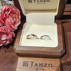 【TANZO.(鍛造指輪)の口コミ】 ほかの指輪もたくさん見てみましたが、納得出来るデザイン素材のものがな…