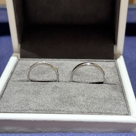 【Flowaves(フロウェーブス)の口コミ】 シンプルでも普段の服装に合い、普段からつけとくとファッションポイント…