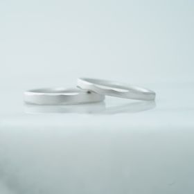 【THREE TREES(スリーツリーズ)の口コミ】 自分たちでデザインしてお互いのものを作れるので、思い出に残るし見る度…