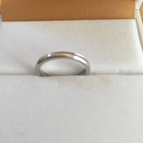 【アイプリモ(I-PRIMO)の口コミ】 裏表でデザインが違うところに一目惚れしました。
キラキラ目立たせたい時…