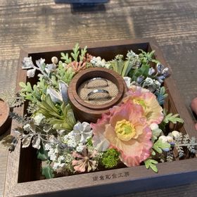 【鎌倉彫金工房の口コミ】 自分たちでデザインや素材などを決めて、好みの指輪を作りました。素材は…