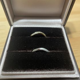 【アイプリモ(I-PRIMO)の口コミ】 一生つける物ということもありシンプルかつ長く愛用できるデザインが良い…