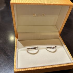 【ケイウノ ブライダル(K.UNO BRIDAL)の口コミ】 2人の思い出を指輪にデザインすることができる点がおすすめです。オンリー…