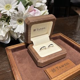 【TANZO.(鍛造指輪)の口コミ】 シンプルな結婚指輪は、日々の生活に溶け込むさりげなさが魅力です。飽き…