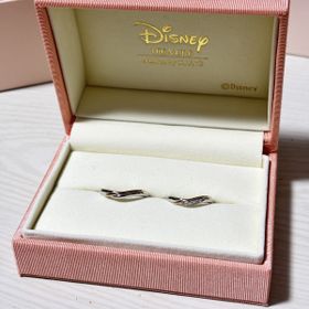 【ケイウノ ブライダル(K.UNO BRIDAL)の口コミ】 曲線のデザインや、ピンクゴールドのラインが気に入り購入しました。中の…