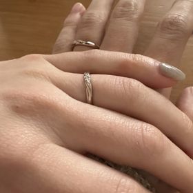 【アイプリモ(I-PRIMO)の口コミ】 デザインもシンプルめで他と被らない感じがいい！指輪の色はアイプリモ独…