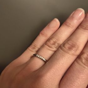 【和光ブライダルブティックギンザの口コミ】 ウェーブタイプや細いタイプも試着して悩みましたが、最終的には「結婚指…