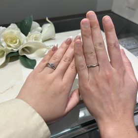 【アイプリモ(I-PRIMO)の口コミ】 とにかくデザインが可愛いです。ダイヤが11個ついていてとても輝いていま…