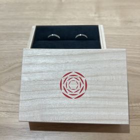 【出雲結(いずもゆい)の口コミ】 シンプルで日常的におしゃれを楽しみながらつけれるデザインに一目惚れし…