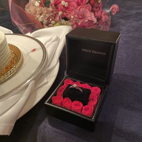 【エクセルコダイヤモンド(EXELCO DIAMOND)の口コミ】 シンプルで重ね付けしやすく、あまり高さの出ない指輪を探していました。
…