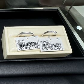 【ジュエリーツツミ(JEWELRY TSUTSUMI)】の口コミ 細い指輪より太めの指輪が好みでしたが、細すぎずダイヤが浮き出ているよう...