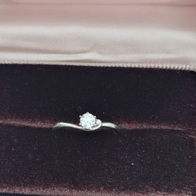 【アイプリモ(I-PRIMO)の口コミ】 旦那が、初めに購入検討していた指輪は無く似たデザインと商品のコンセプ…