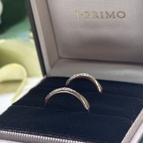 【アイプリモ(I-PRIMO)の口コミ】 ウェーブがかかったデザインで、動きや立体感があります。ダイヤモンドが…