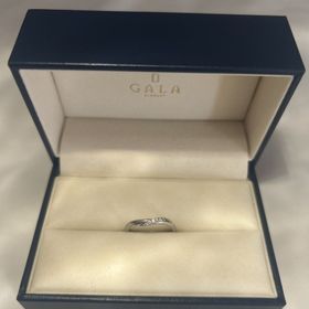 【GALA JEWELRY(ガラジュエリー)の口コミ】 婚約指輪を購入しなかったので、結婚指輪はダイヤが付いているものがいい…